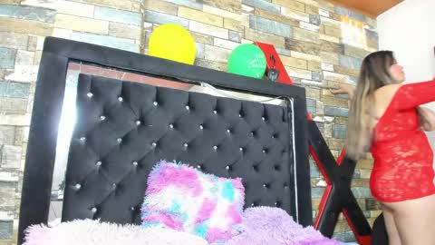 Miss Pecados online show from April 24, 9:06 pm