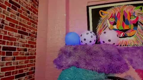 Miss Pecados online show from June 12, 7:11 pm