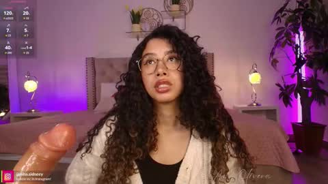 Amy Olivera online show from November 14, 1:22 pm