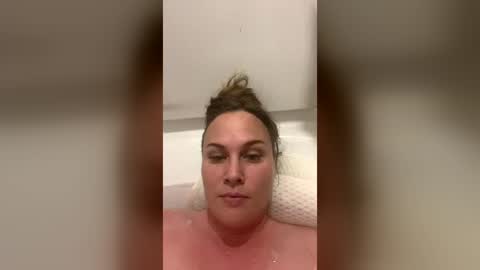 miss_tree996 online show from July 3, 6:08 am