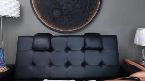 Vaiolette online show from April 8, 11:23 am