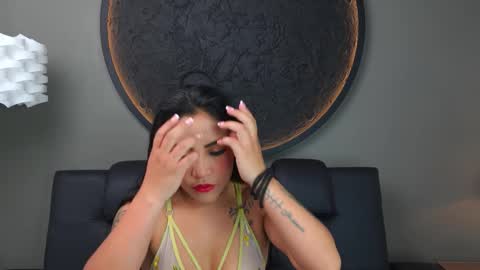 Vaiolette online show from September 30, 11:05 am