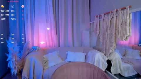 Snapshot of missbunnydoll chatting on September 23, 4:16 pm Bunny online show from September 23, 4:16 pm
