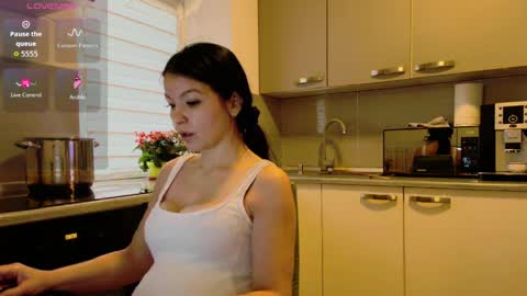 missbya online show from March 23, 6:08 am