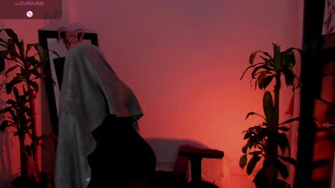 Missy Charlottte.  Hey remember to give me a thumbs up ty online show from April 9, 5:10 am