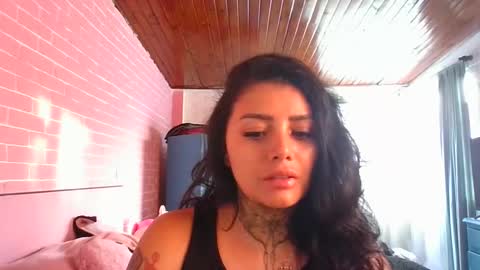 Snapshot of misselii chatting on September 11, 10:21 pm melodie online show from September 11, 10:21 pm