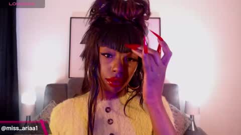 Emilie Diaz online show from June 16, 4:41 pm