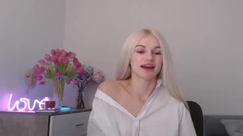 EMMA online show from January 28, 9:29 pm