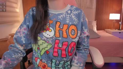 Bella Castillo online show from December 27, 11:39 am