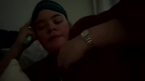 missjynx14 online show from October 21, 7:34 am