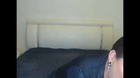 Snapshot of misskhloe chatting on September 13, 7:00 pm Khloe online show from September 13, 7:00 pm