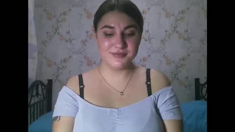 Lisa online show from March 26, 2:36 am