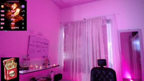 LanaLul  online show from February 7, 6:45 pm