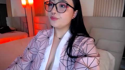 Miss Loise online show from February 2, 2:43 am