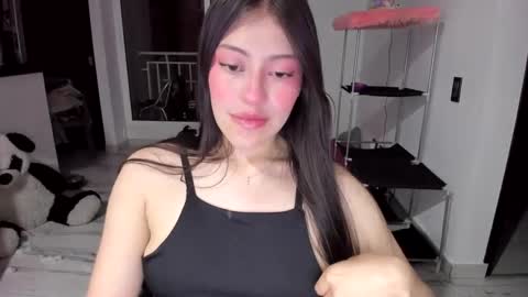 missloren333 online show from January 24, 4:59 am