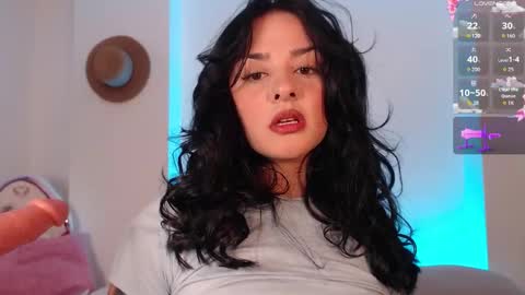 missmariana_ online show from November 6, 12:27 am