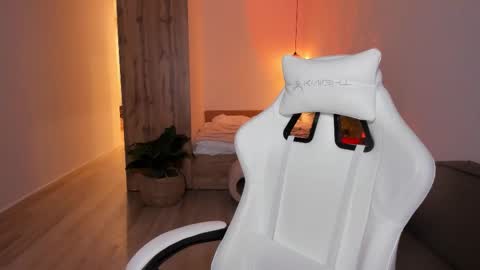 Miss Molly -  online show from February 27, 3:06 am