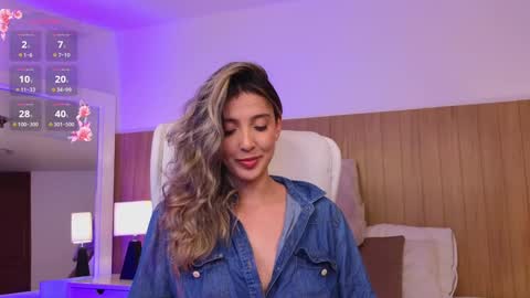 Emma Rivera online show from December 16, 11:50 pm