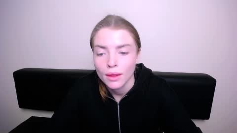 Olivia online show from January 31, 8:43 am