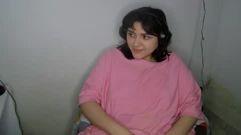 sarah online show from June 14, 2:24 am