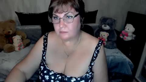 Snapshot of missritabella chatting on October 15, 5:26 pm Rita online show from October 15, 5:26 pm