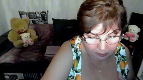 Snapshot of missritabella chatting on October 13, 5:59 pm Rita online show from October 13, 5:59 pm
