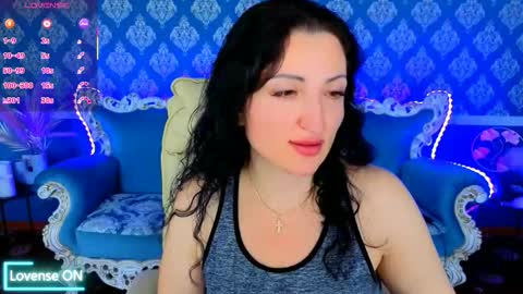 missrossi online show from February 16, 7:36 pm