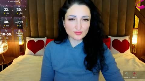 missrossi online show from April 1, 6:49 pm