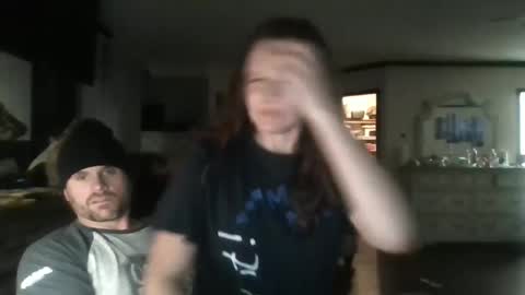 Wifey online show from December 22, 8:05 am