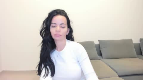 MissAlenna online show from December 18, 12:21 pm