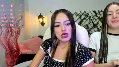 misstresandbonnie online show from December 17, 9:24 am