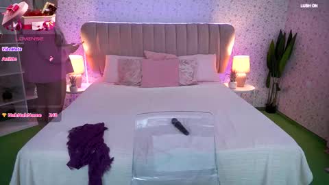 missyymarty online show from December 2, 12:40 pm