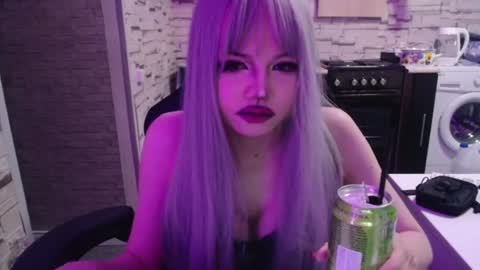 mistr_daria_femdom online show from July 3, 4:18 am