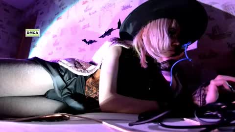 mistr_daria_femdom online show from October 21, 7:07 pm