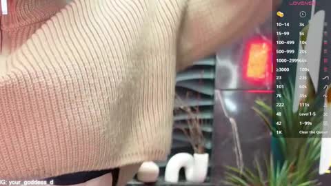 Snapshot of mistress_darsy chatting on March 7, 6:02 am Darsy online show from March 7, 6:02 am