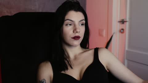 Snapshot of mistress_rochelle chatting on January 22, 4:12 pm Miss Rochelle online show from January 22, 4:12 pm