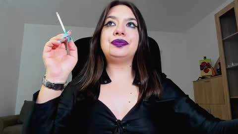 YourGoddessM online show from May 17, 4:50 pm