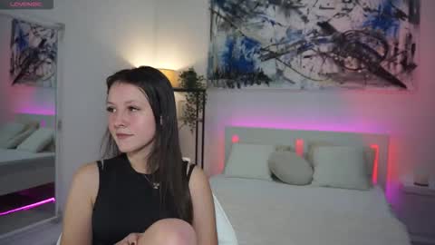 Sindy online show from February 18, 10:47 am