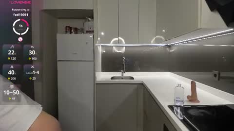 misty_myers online show from June 13, 9:12 pm