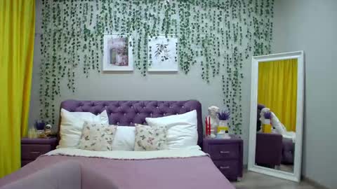 Misty online show from November 12, 5:33 pm