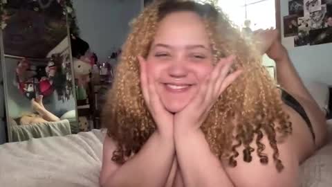 mixxedgoodness222 online show from February 27, 8:52 pm