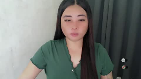Snapshot of miya_licious chatting on February 14, 2:23 pm cassie marie online show from February 14, 2:23 pm