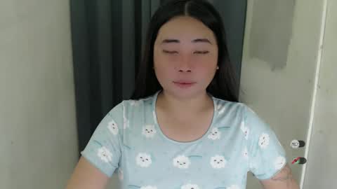 Snapshot of miya_licious chatting on January 22, 3:07 pm cassie marie online show from January 22, 3:07 pm