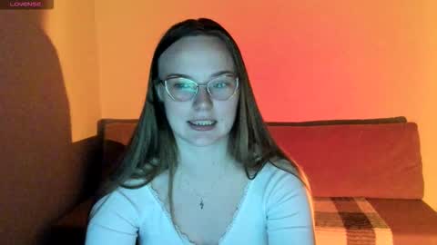 Snapshot of miya_mimi chatting on October 12, 9:17 pm Miya online show from October 12, 9:17 pm