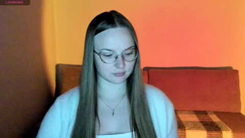 Snapshot of miya_mimi chatting on September 29, 10:04 pm Miya online show from September 29, 10:04 pm