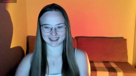 Snapshot of miya_mimi chatting on September 25, 9:12 pm Miya online show from September 25, 9:12 pm