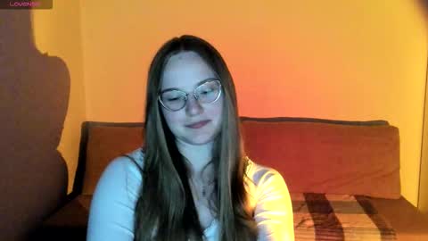 Snapshot of miya_mimi chatting on September 10, 7:25 pm Miya online show from September 10, 7:25 pm