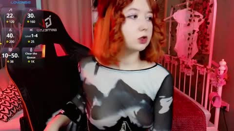 Snapshot of mizukinoyoru chatting on March 9, 5:55 am Mizuki online show from March 9, 5:55 am