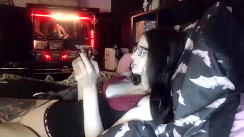 Mizz Bonez online show from June 10, 2:44 am