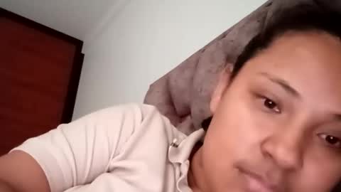 Sarah online show from April 29, 8:25 pm